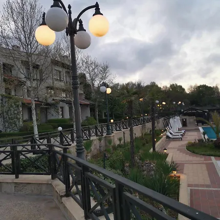 Daire Oasis & уютно студио оазис ризорт & спа *